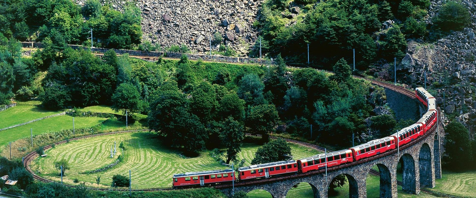 Trem panorâmico Bernina Express